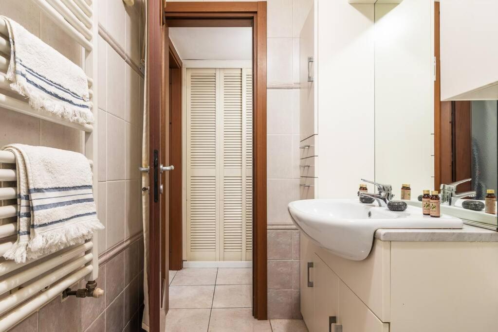 Anna E Tino Flexyrent Apartment Милано Екстериор снимка